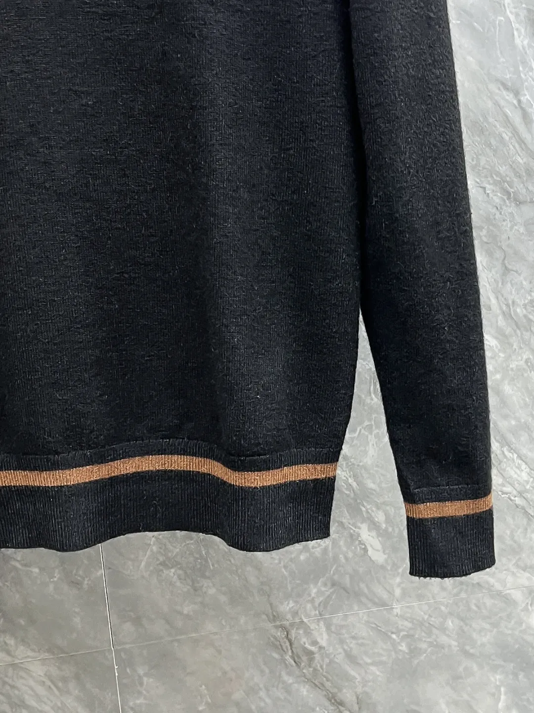 L Autumn and winter half-zip cashmere sweater Polo sweater, custom-made cashmere blended fabric, soft and waxy fabric, matte high-end texture, full three-dimensional texture of the body, keeping warm at the same time, great for spring and autumn alone, or layered with a jacket in winter, neat Polo lapel design, the collar shape is well-shaped, and it is not easy to turn out and collapse the collar; half-open metal zipper, Size: M‑XXXL